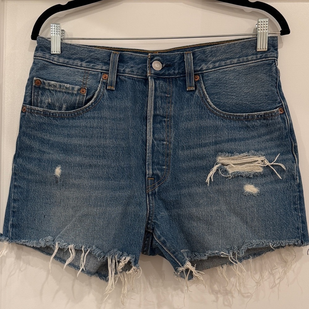 Vintage Levi’s 501 Denim Distressed High-Rise Women’s Jean Shorts